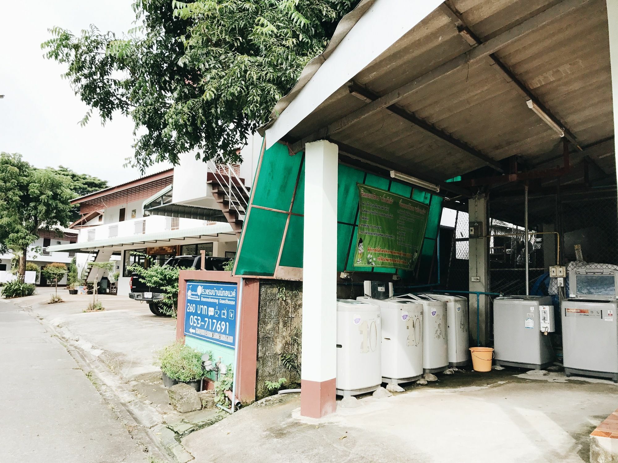 Baan Nuk Anong Hotel Chiang Rai Exterior foto